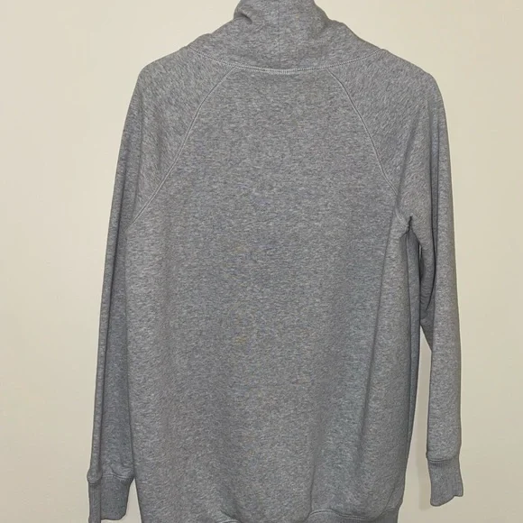 Calvin Klein Jacket. - Picture 2 of 3